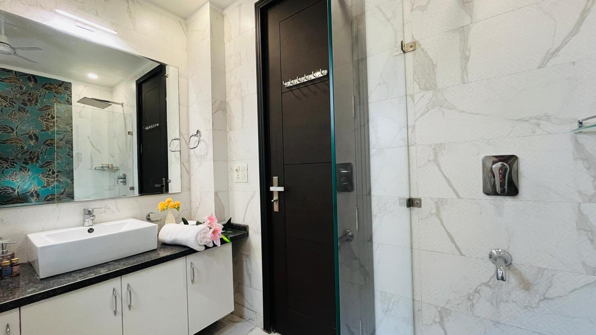 Olive Service Apartments - Greater Kailash Nuova Delhi Esterno foto