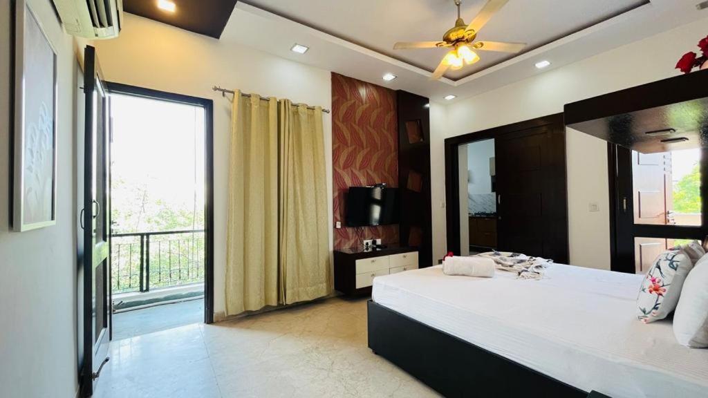 Olive Service Apartments - Greater Kailash Nuova Delhi Esterno foto
